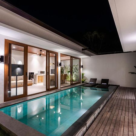 J4 Villas Sanur Exterior foto