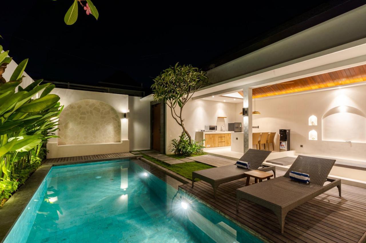 J4 Villas Sanur Exterior foto