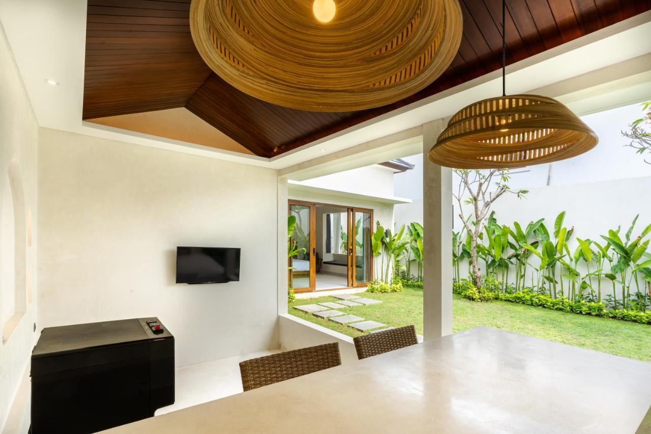 J4 Villas Sanur Exterior foto