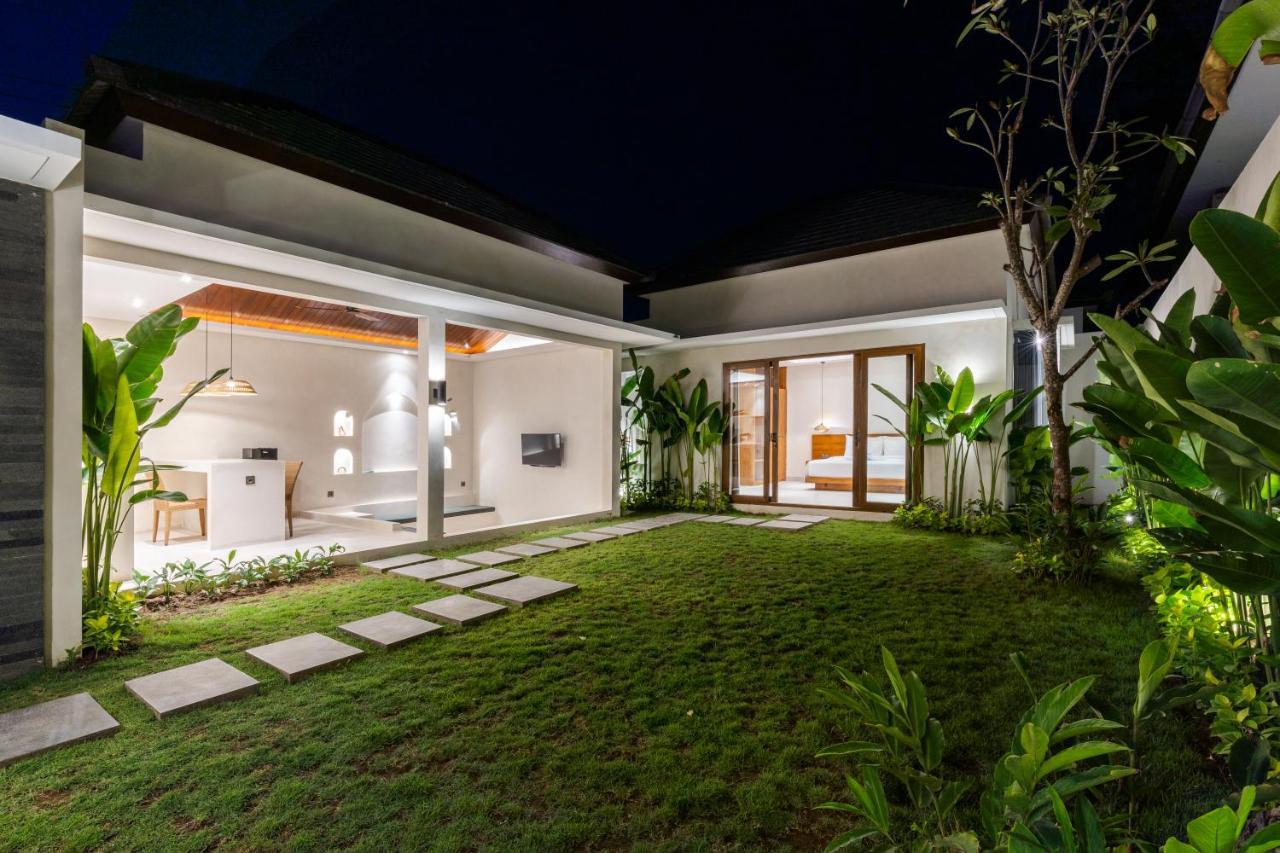 J4 Villas Sanur Exterior foto