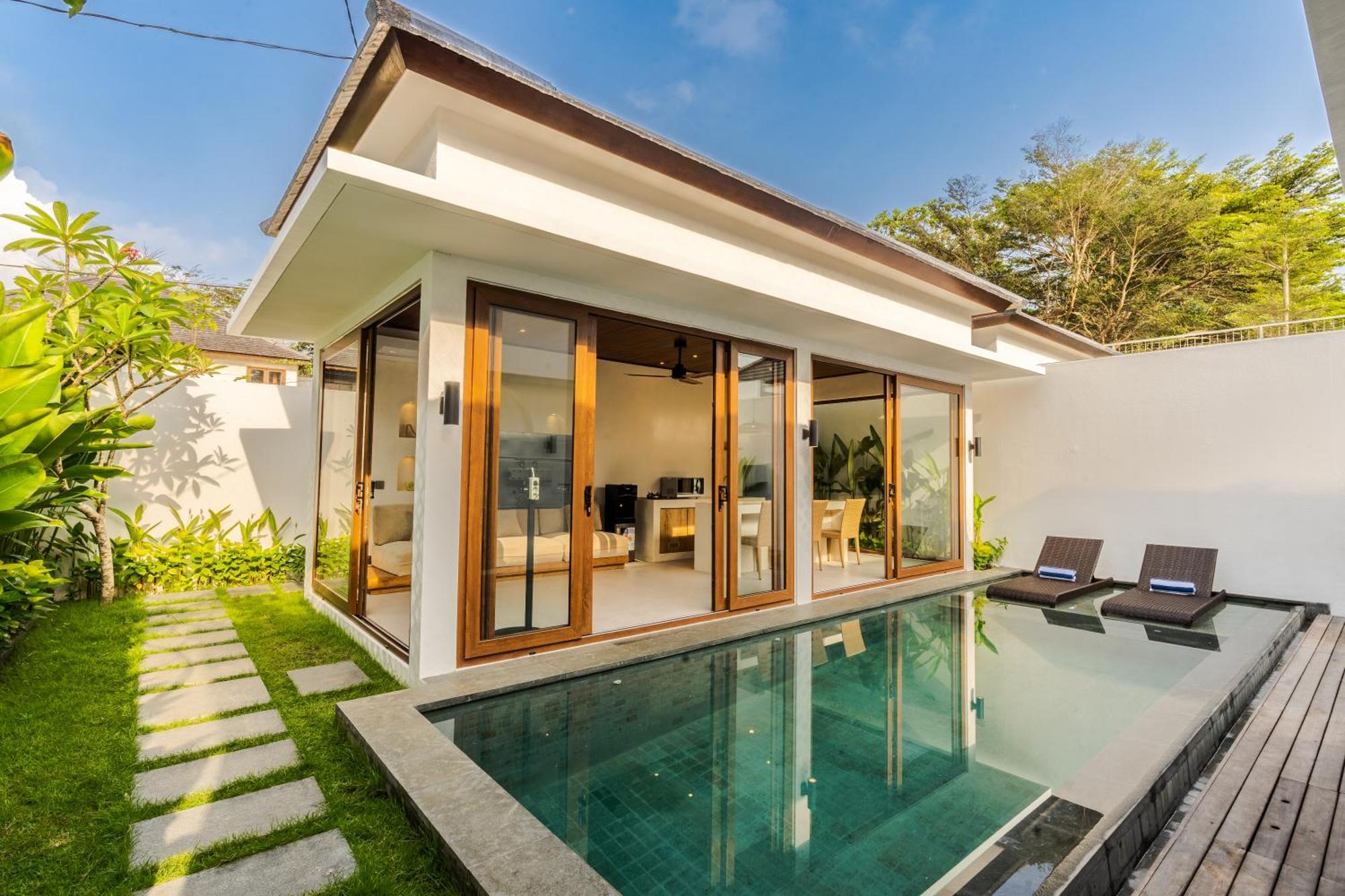 J4 Villas Sanur Exterior foto