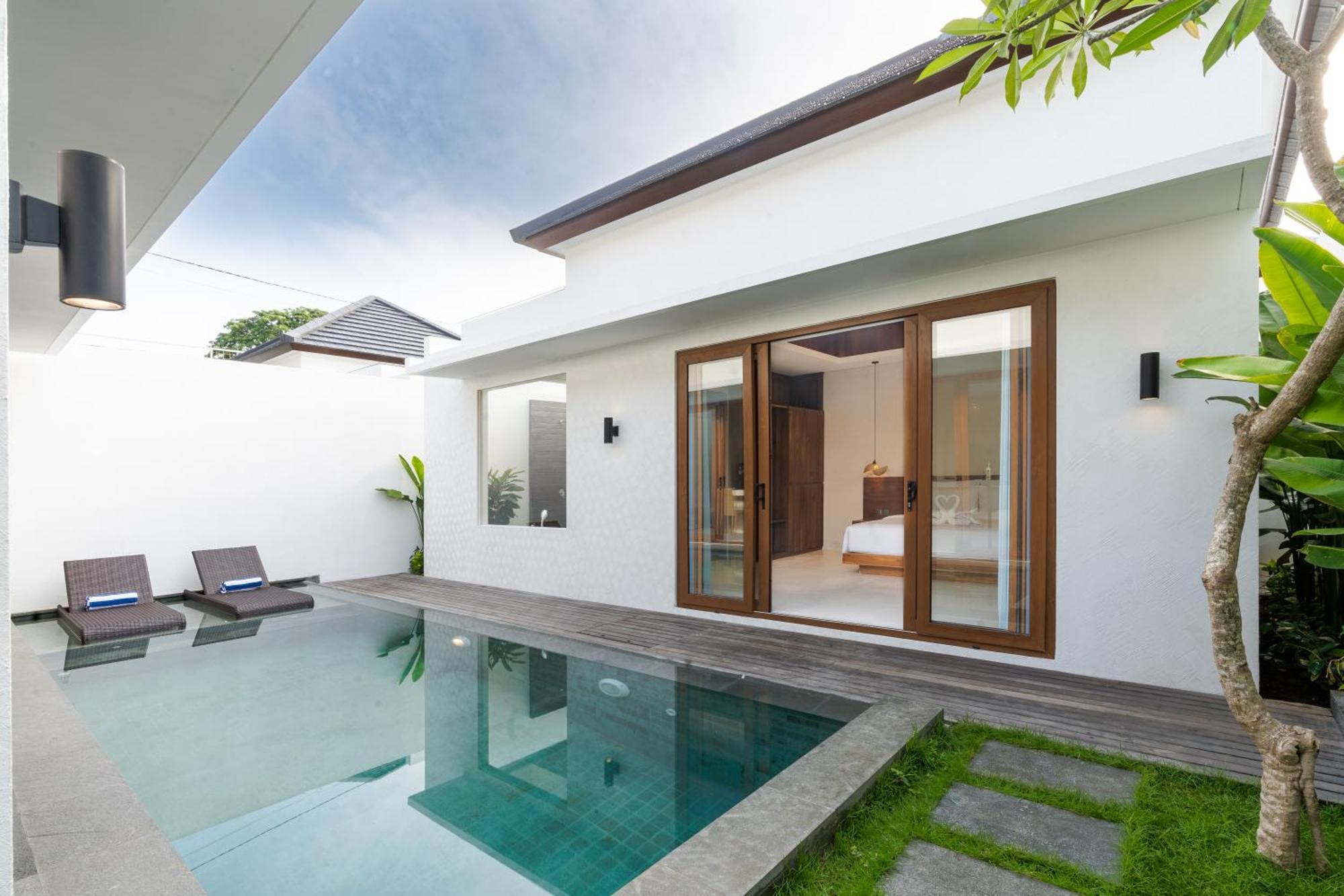 J4 Villas Sanur Exterior foto