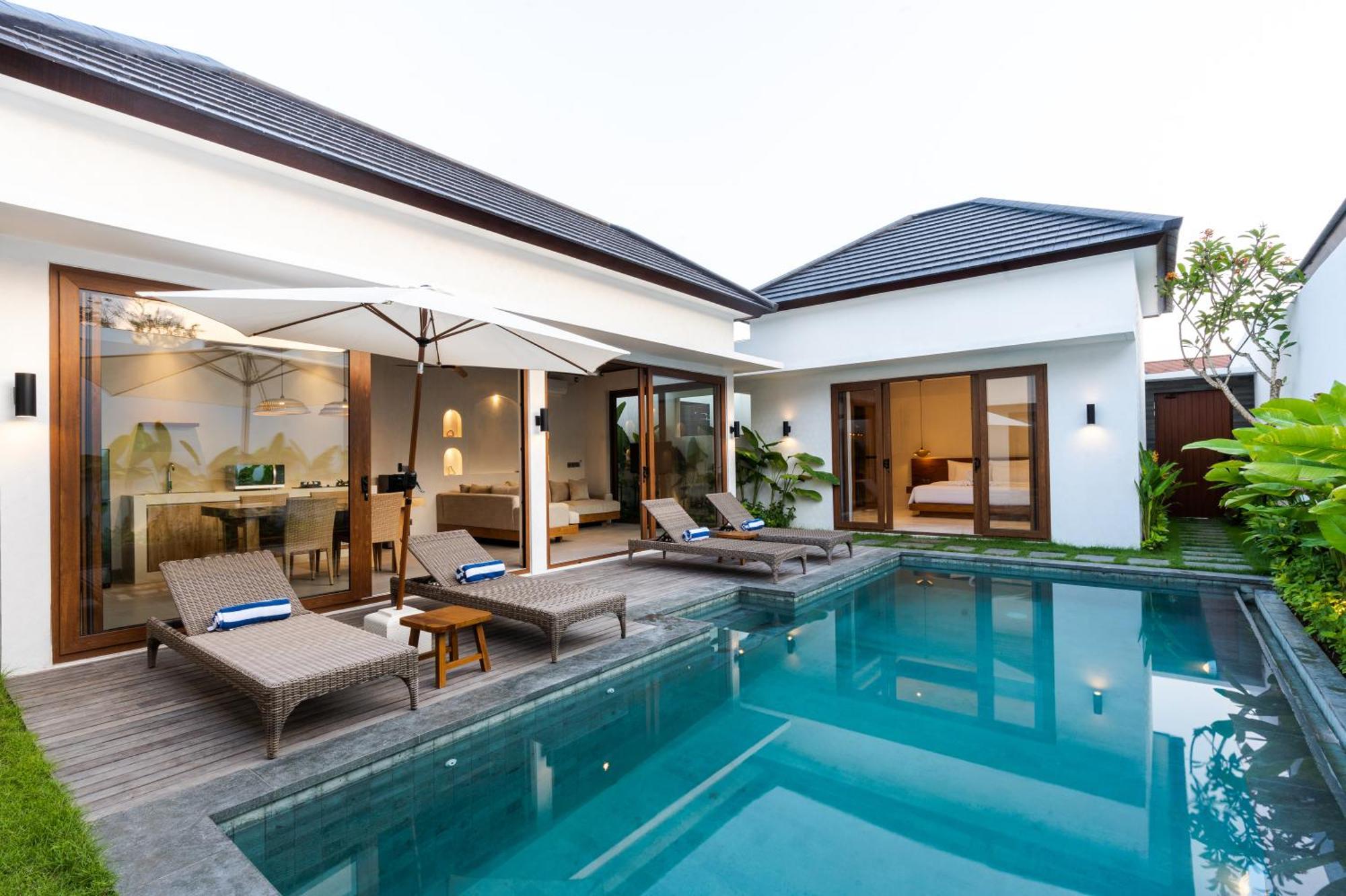 J4 Villas Sanur Exterior foto