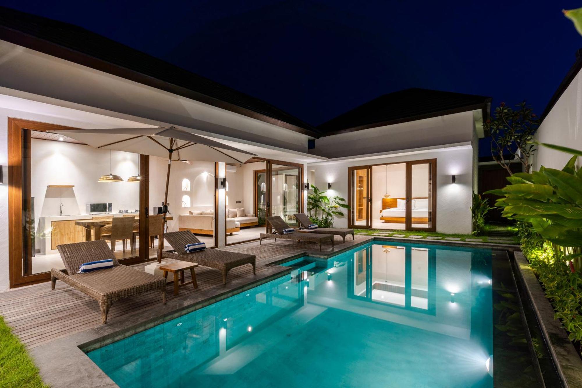 J4 Villas Sanur Exterior foto