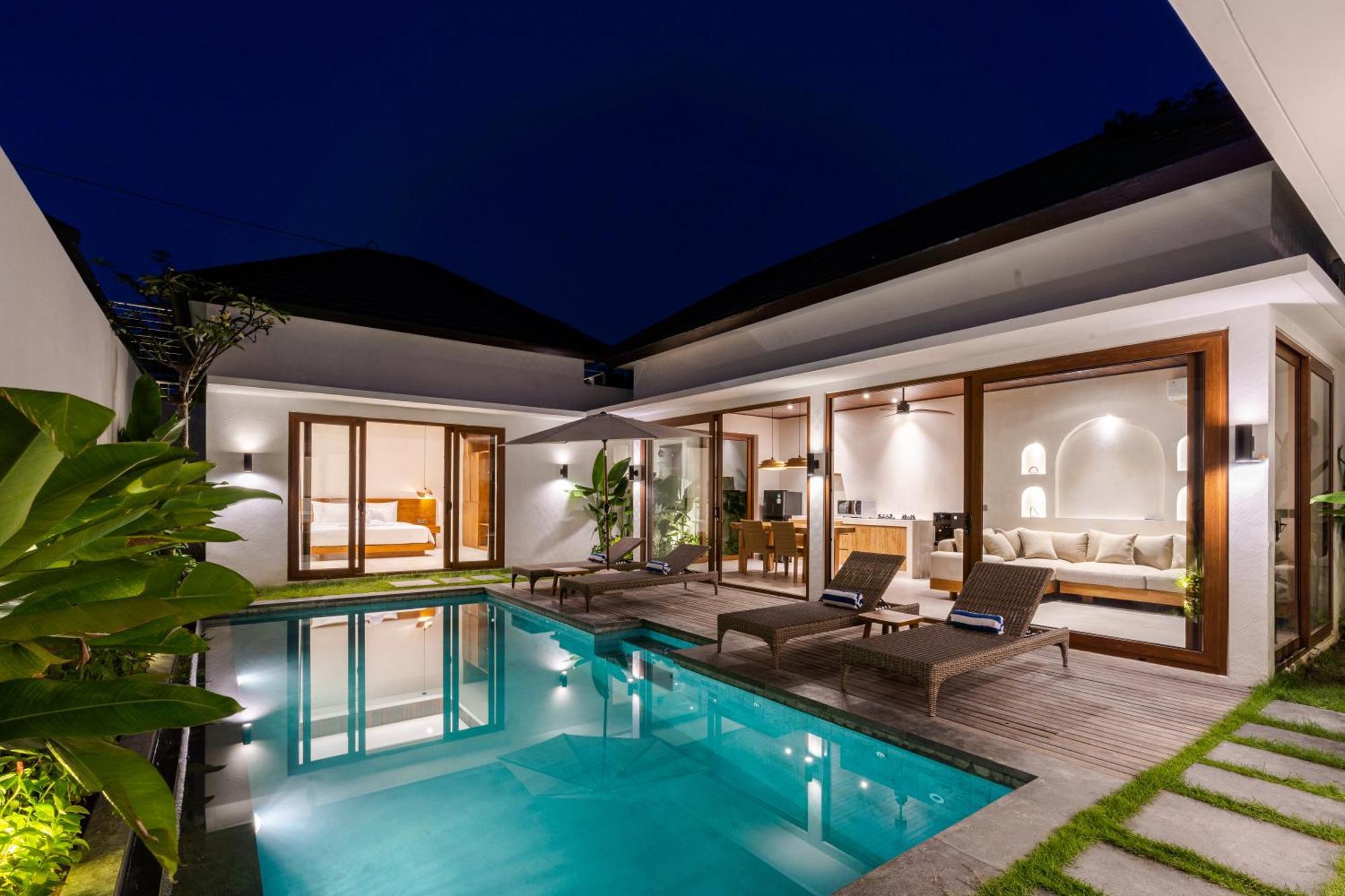 J4 Villas Sanur Exterior foto